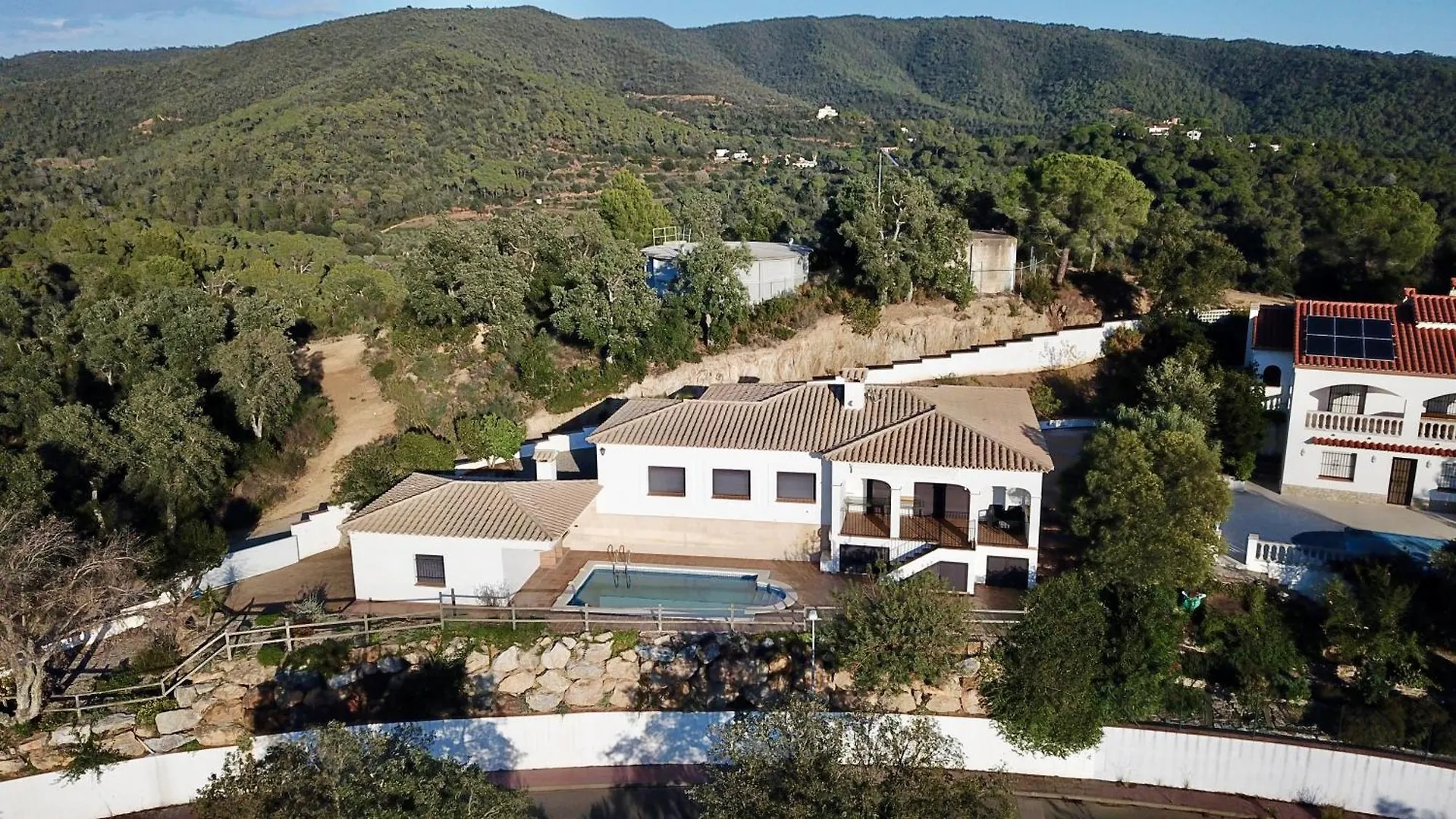 Villa Vista Bonita With Private Pool, 4 Bedrooms, 9 People Calonge